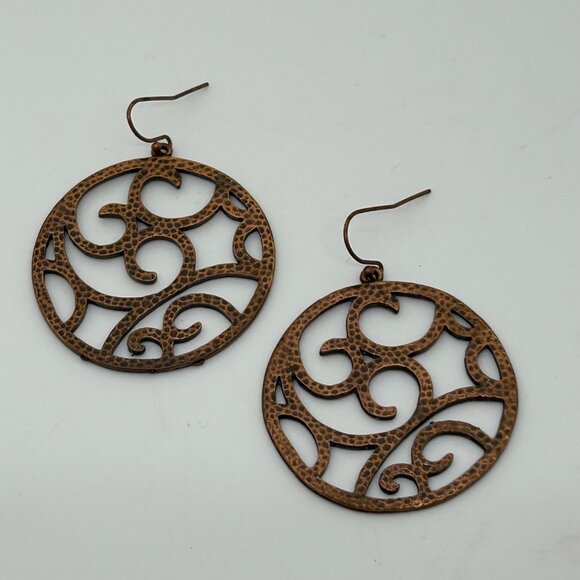 Vintage Copper-Tone Circular Filigree Swirl Earrings With Hook Closure - Picture 2 of 16
